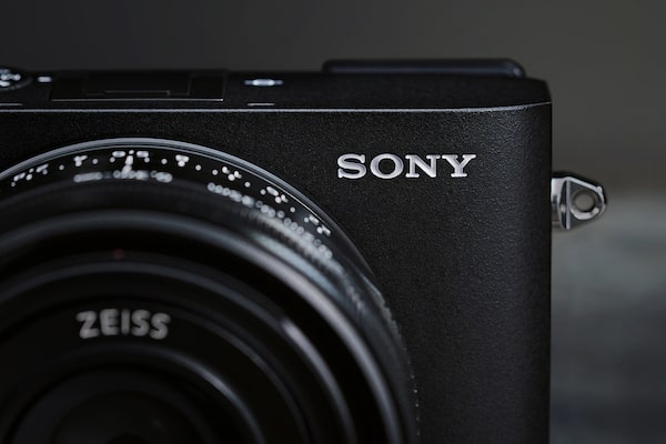 Cámara compacta | RX1R III | Sony Spain