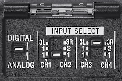 Imagen de producto donde se muestra un primer plano del panel de interruptores de selección de entrada del adaptador XLR XLR-A4.